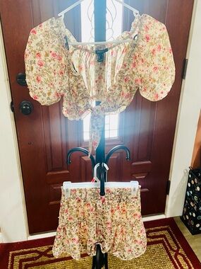 Forever 21 Cream Floral Smocked Crop Top & Shorts Set